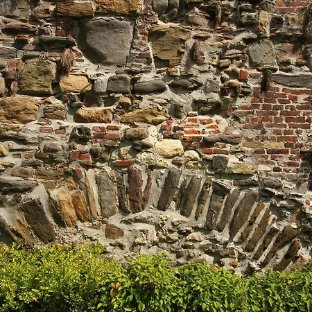 De Stadswal 2* 마스트리흐트