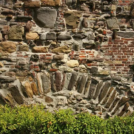 De Stadswal 4* Маастрихт