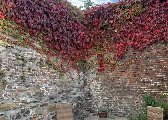 Bed & Breakfast De Stadswal